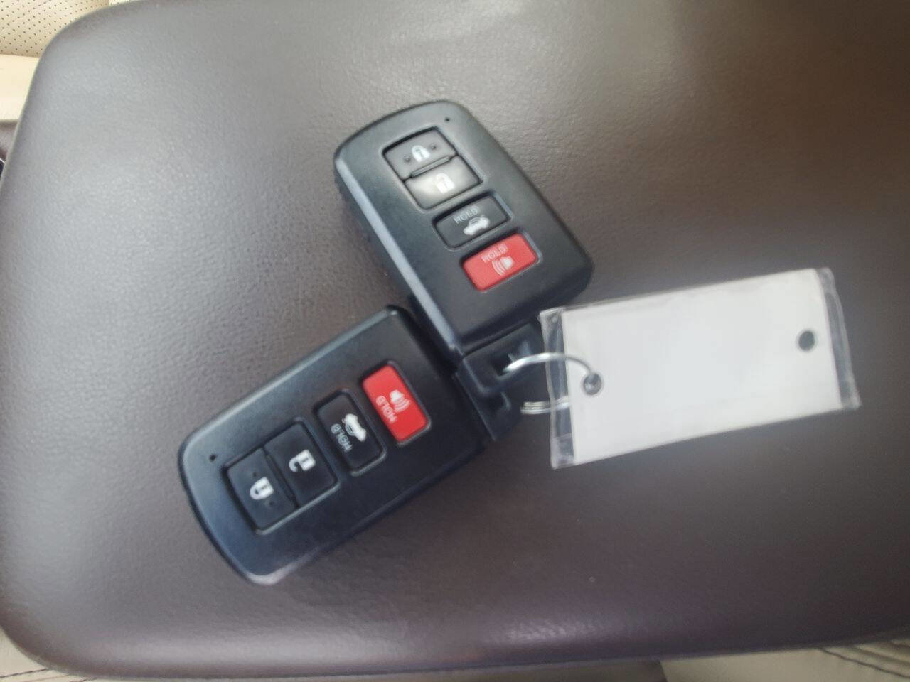 Used 2013 Toyota Avalon Limited image 27