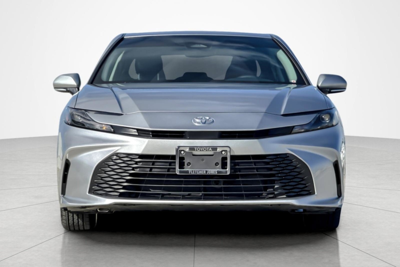 Certified 2025 Toyota Camry LE FWD image 8