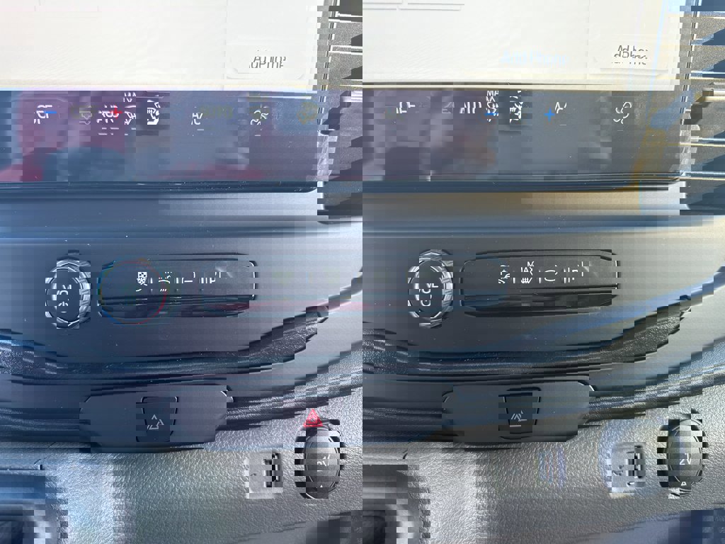 New 2026 Ford Transit 250 148 Medium Roof w/ Load Area Protection Package image 20