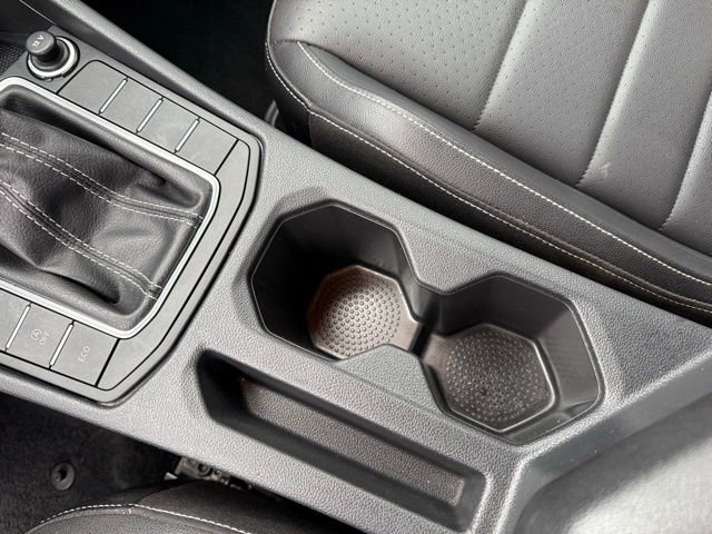 Used 2024 Volkswagen Jetta SE image 19