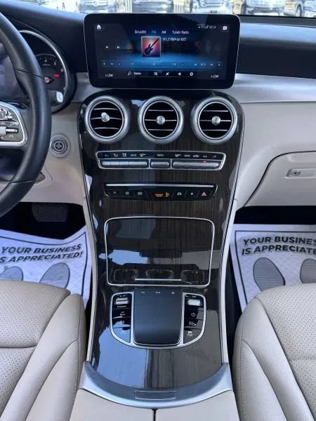 Used 2022 Mercedes-Benz GLC 300 w/ Premium Package Lite image 31