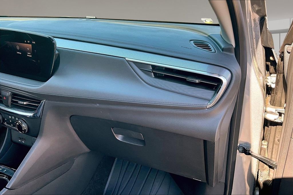 Certified 2024 Buick Encore GX Preferred w/ Comfort Package image 15