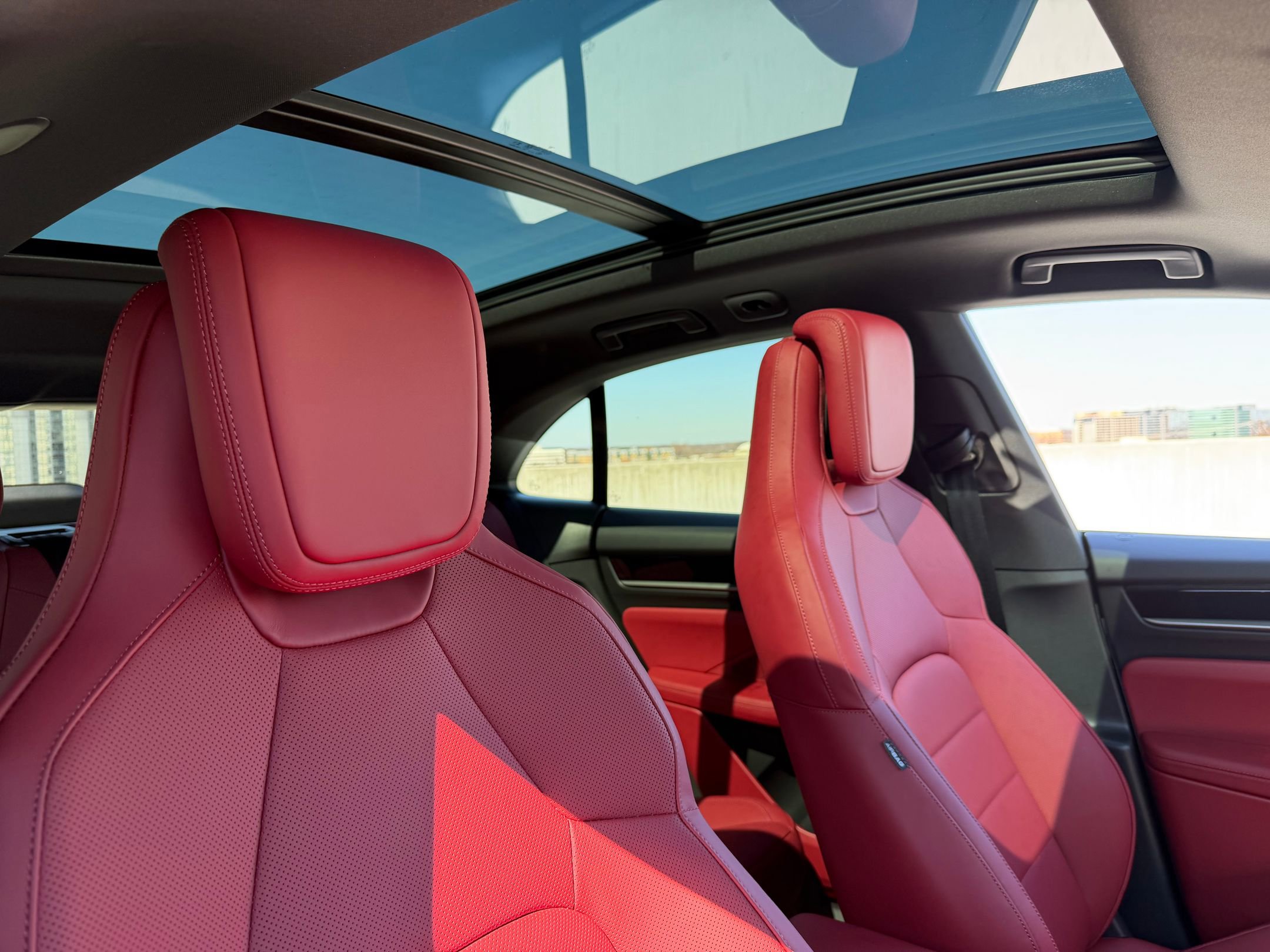 New 2026 Porsche Macan 4 Electric AWD/4WD image 13