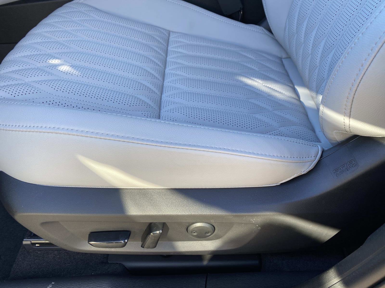 New 2025 Mitsubishi Outlander AWD image 10