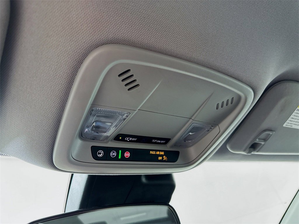 Used 2024 Chevrolet Malibu LT image 31