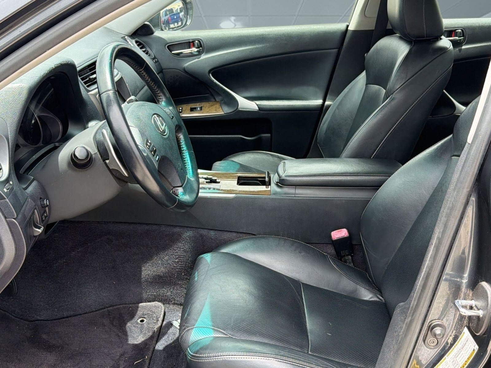 Used 2010 Lexus IS 250 RWD image 5