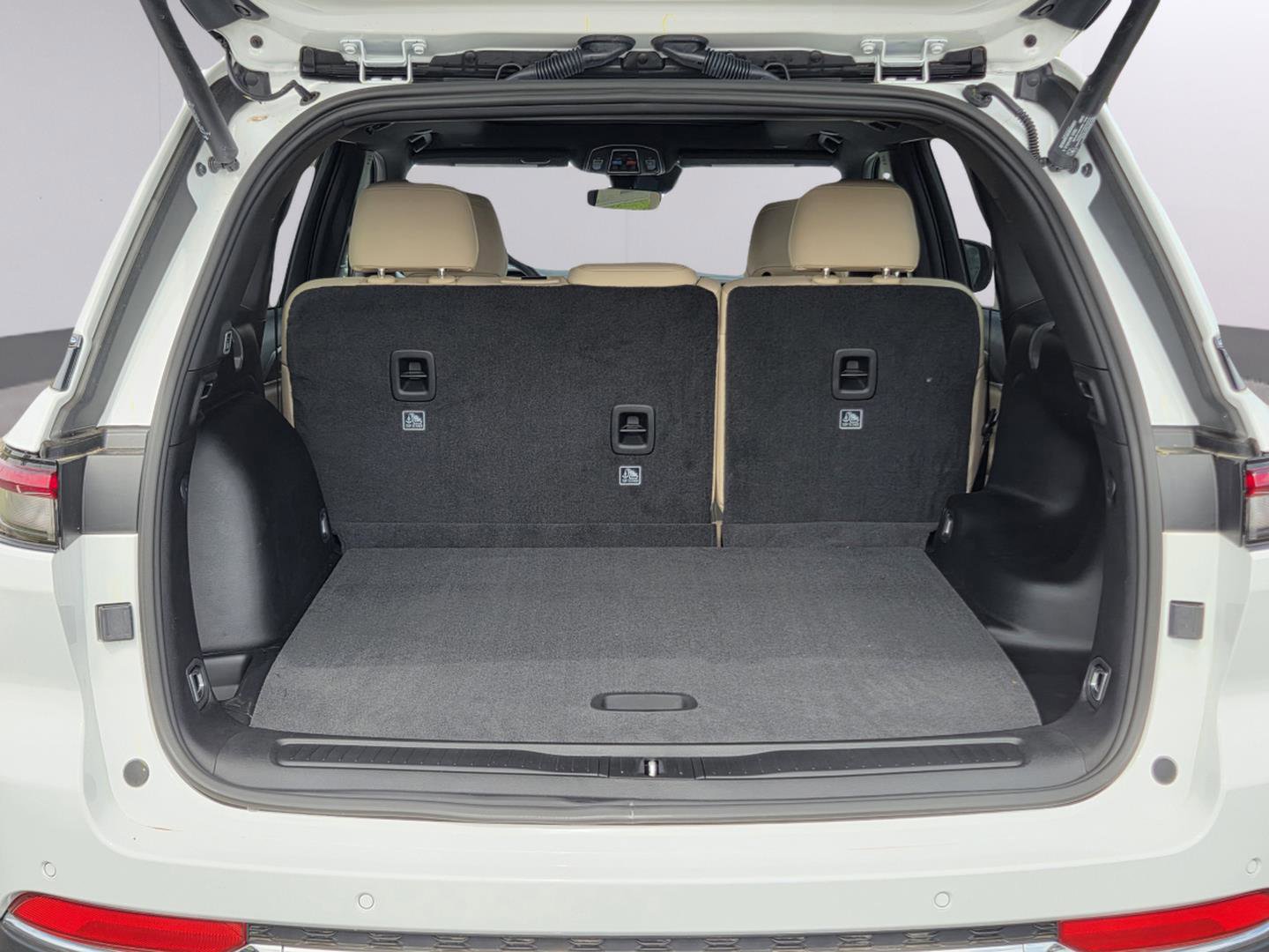 New 2025 Jeep Grand Cherokee Limited w/ Trailer Tow Package image 64