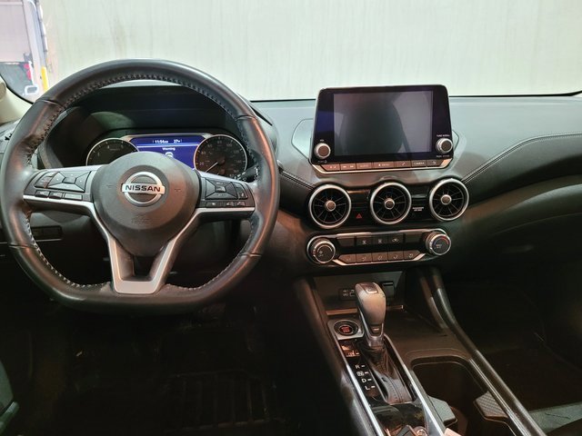 Used 2022 Nissan Sentra SV w/ Trunk Package image 4