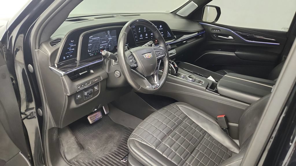 Used 2023 Cadillac Escalade V AWD/4WD image 13