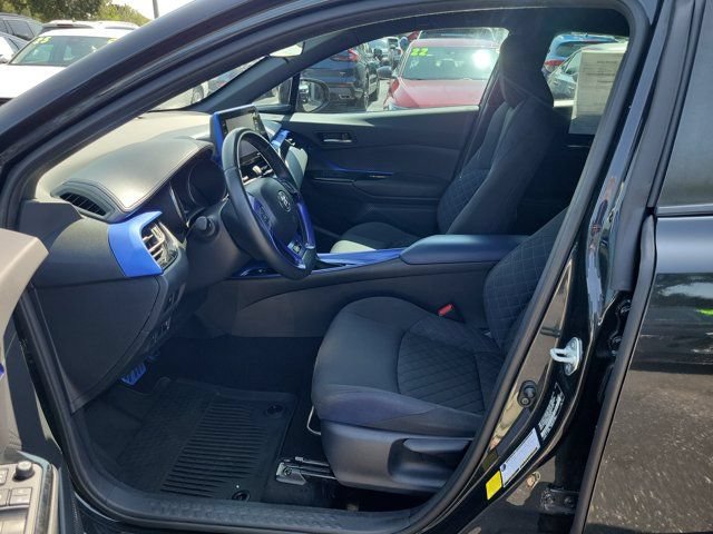Used 2021 Toyota C-HR XLE FWD image 14