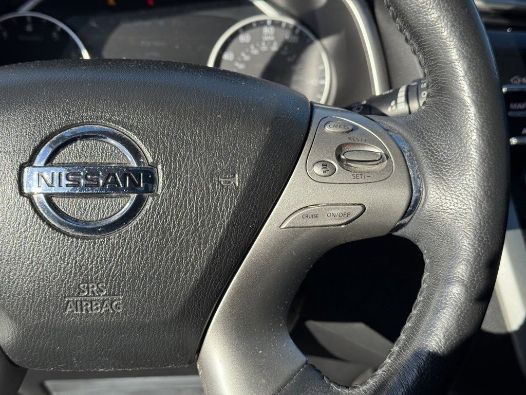 Used 2018 Nissan Murano Platinum image 16