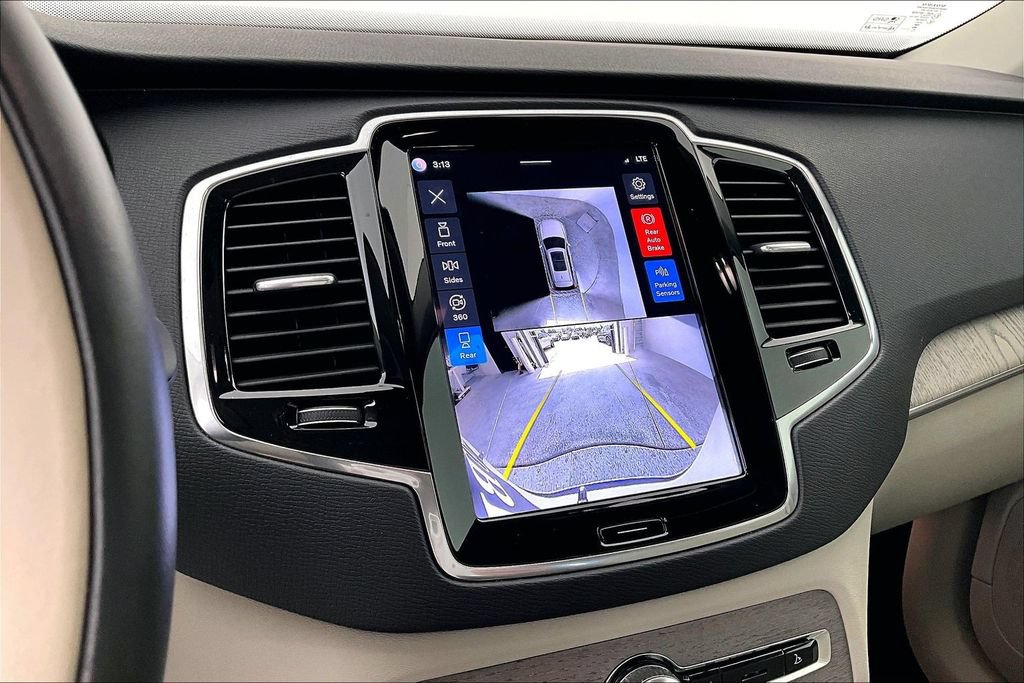 Certified 2024 Volvo XC90 T8 Plus w/ Protection Package Premier AWD/4WD image 30
