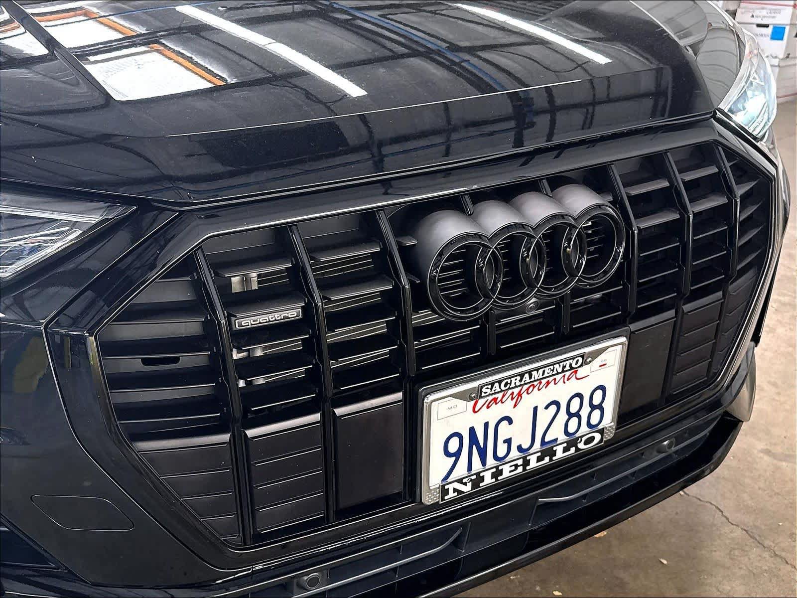 Used 2024 Audi Q3 2.0T Premium Plus w/ Premium Plus Package AWD/4WD image 35