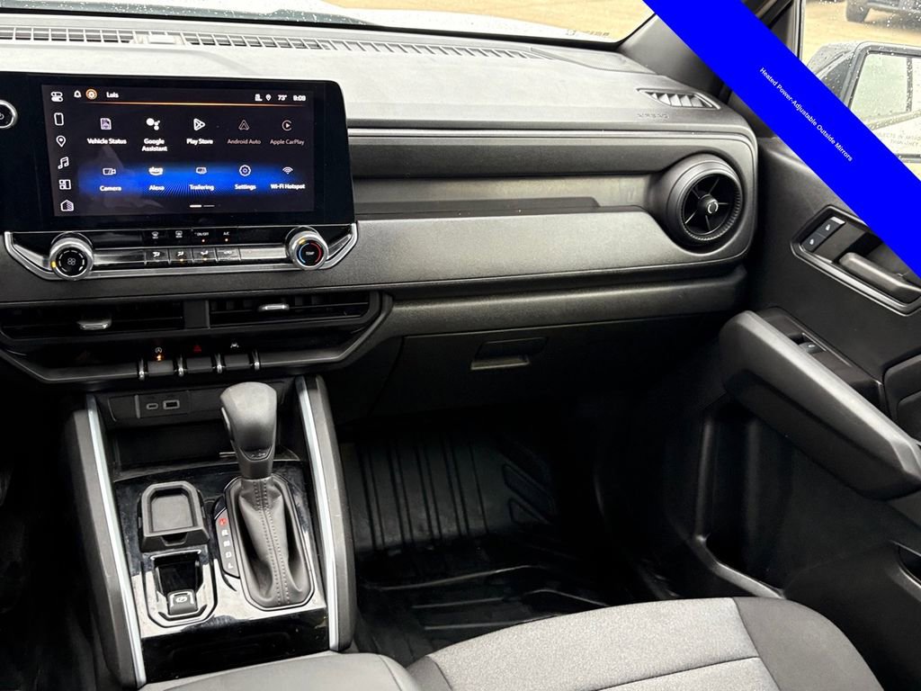 Used 2024 Chevrolet Colorado W/T w/ Safety Package image 18