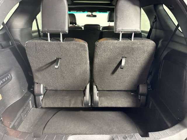 Used 2016 Ford Explorer Sport w/ Equipment Group 401A AWD/4WD image 31