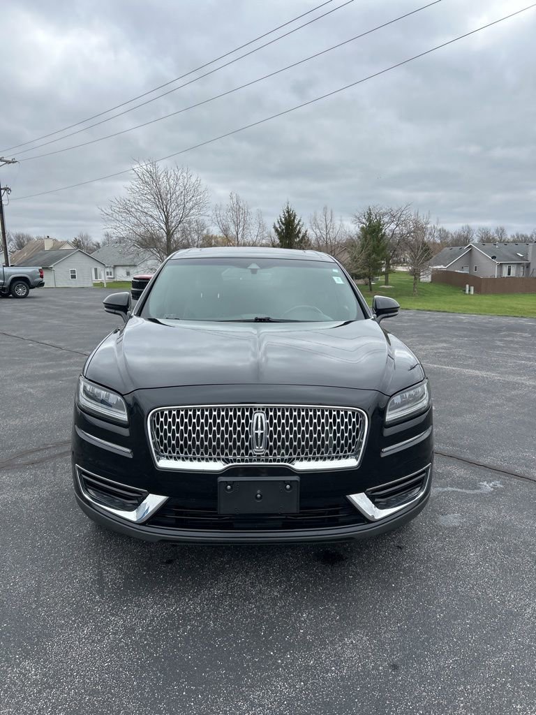 Used 2019 Lincoln Nautilus Select image 2