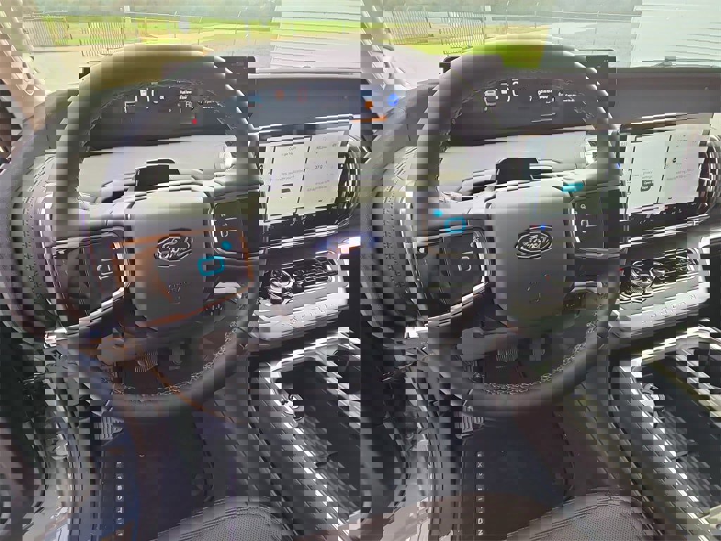 New 2026 Ford Expedition Max Platinum w/ Platinum Ultimate Package image 17