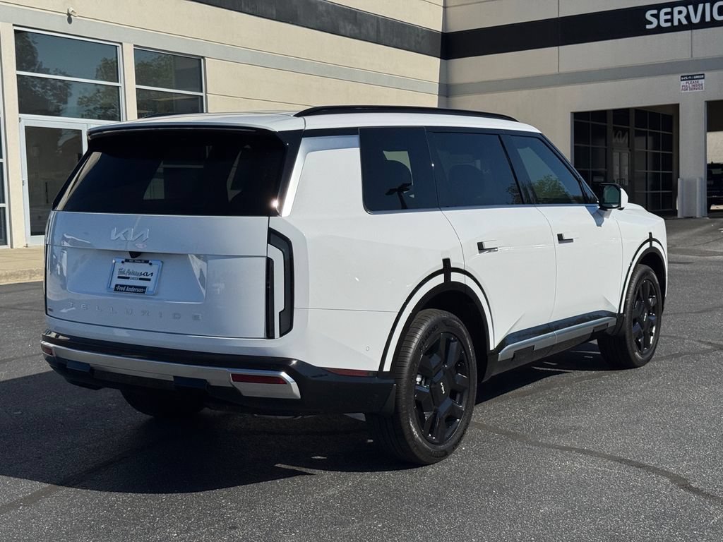 New 2027 Kia Telluride SX FWD image 3