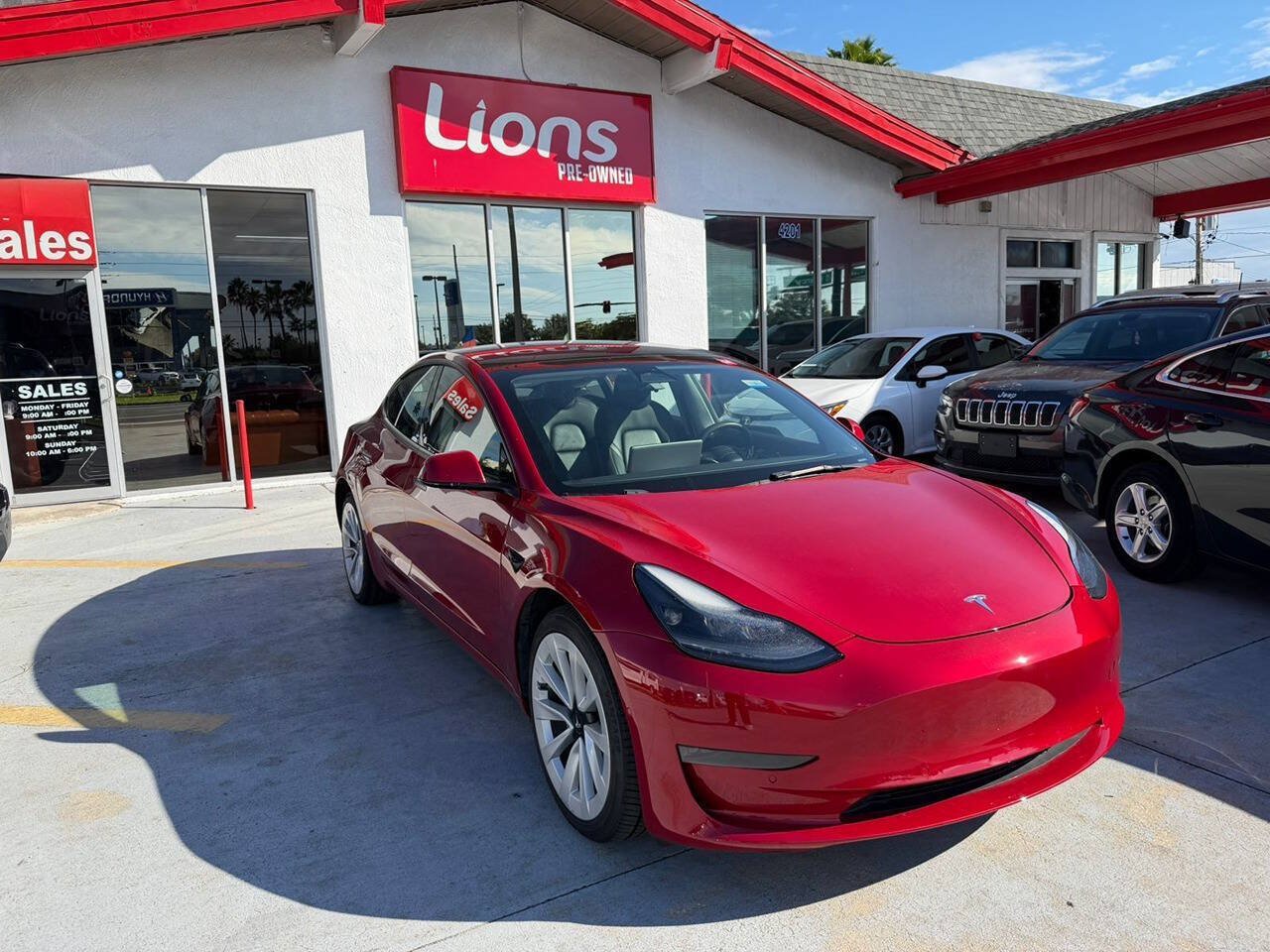 Used 2022 Tesla Model 3 RWD image 14