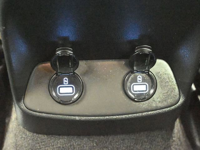 Used 2019 Hyundai Santa Fe Limited image 11