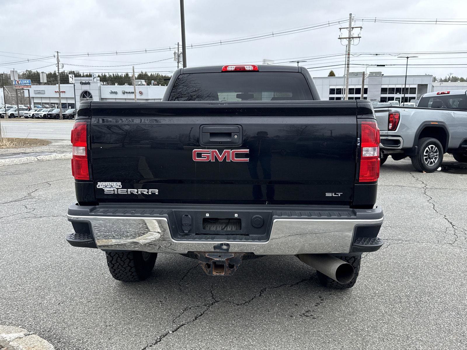 Used 2018 GMC Sierra 2500 SLT w/ Snow Plow Prep Package image 9