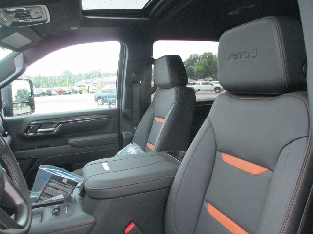 New 2026 GMC Sierra 2500 AT4 w/ AT4 Premium Plus Package AWD/4WD image 12