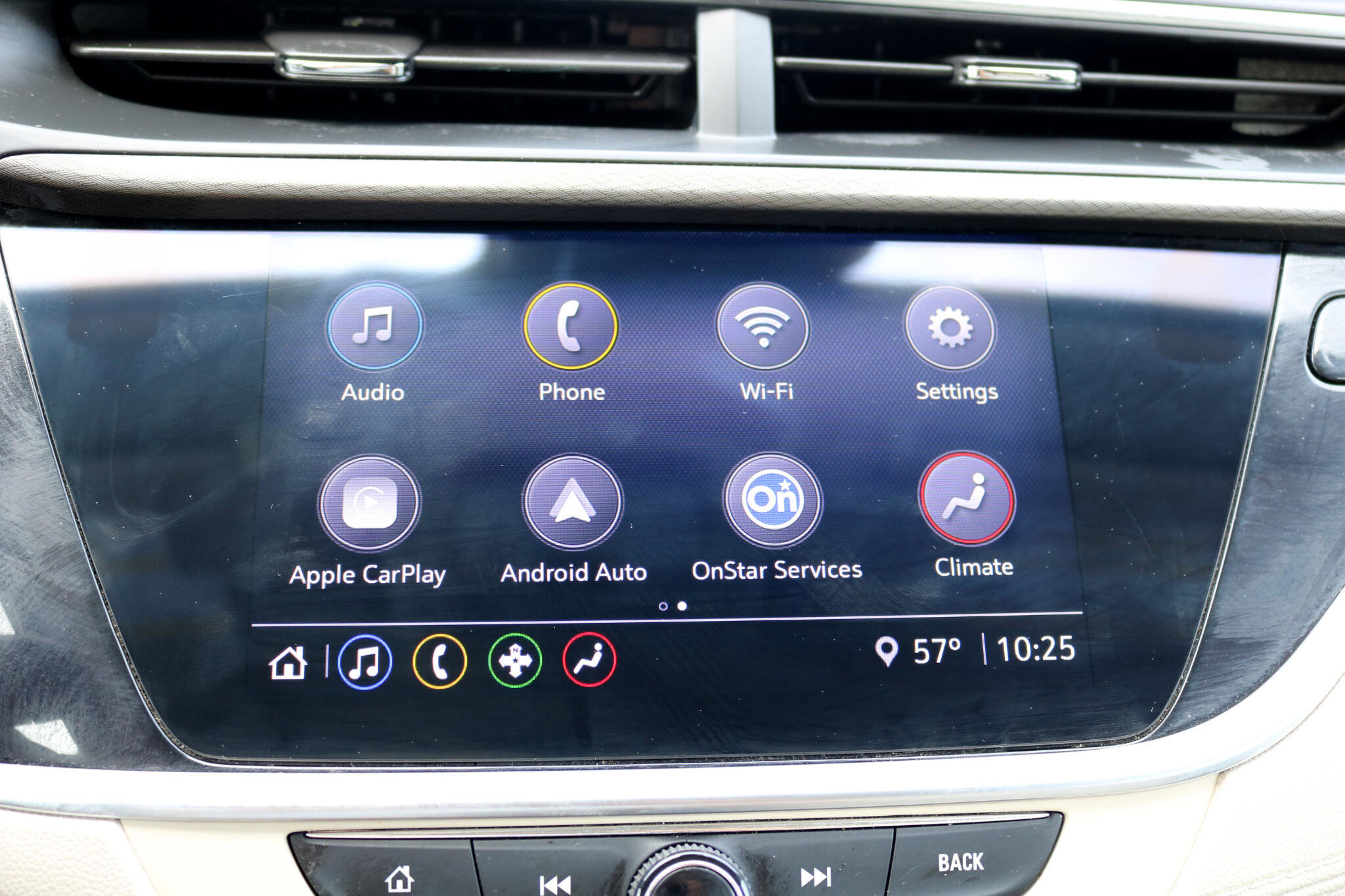 Used 2020 Buick Encore GX Select image 16