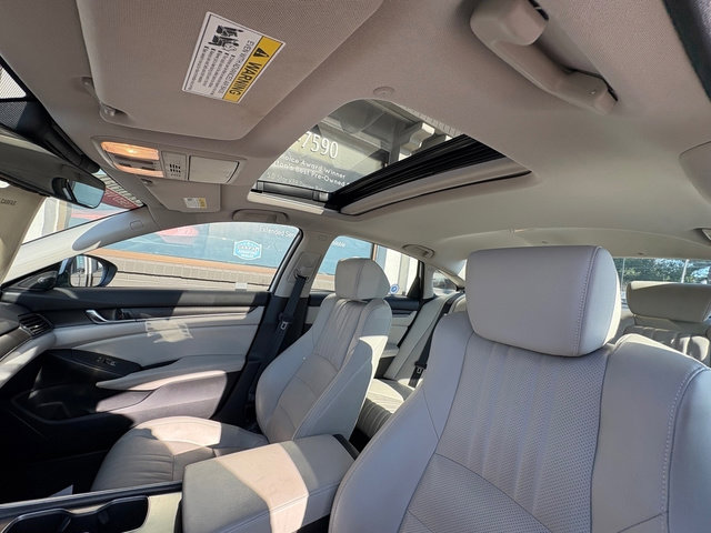 Used 2018 Honda Accord EX-L image 13