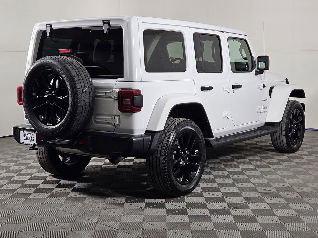 Used 2021 Jeep Wrangler Unlimited Sahara image 5