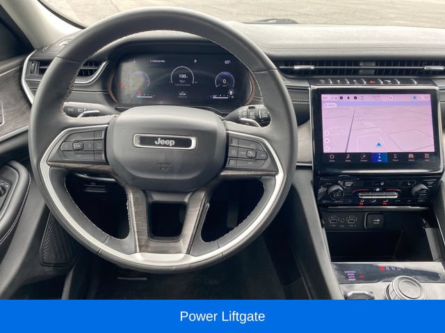 Used 2023 Jeep Grand Cherokee Limited AWD/4WD image 7