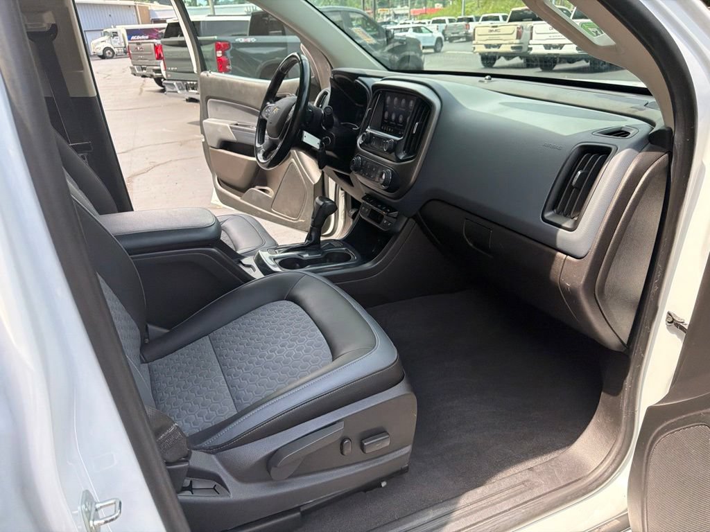 Used 2020 Chevrolet Colorado Z71 AWD/4WD image 16