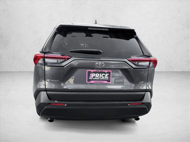 Used 2024 Toyota RAV4 LE image 5