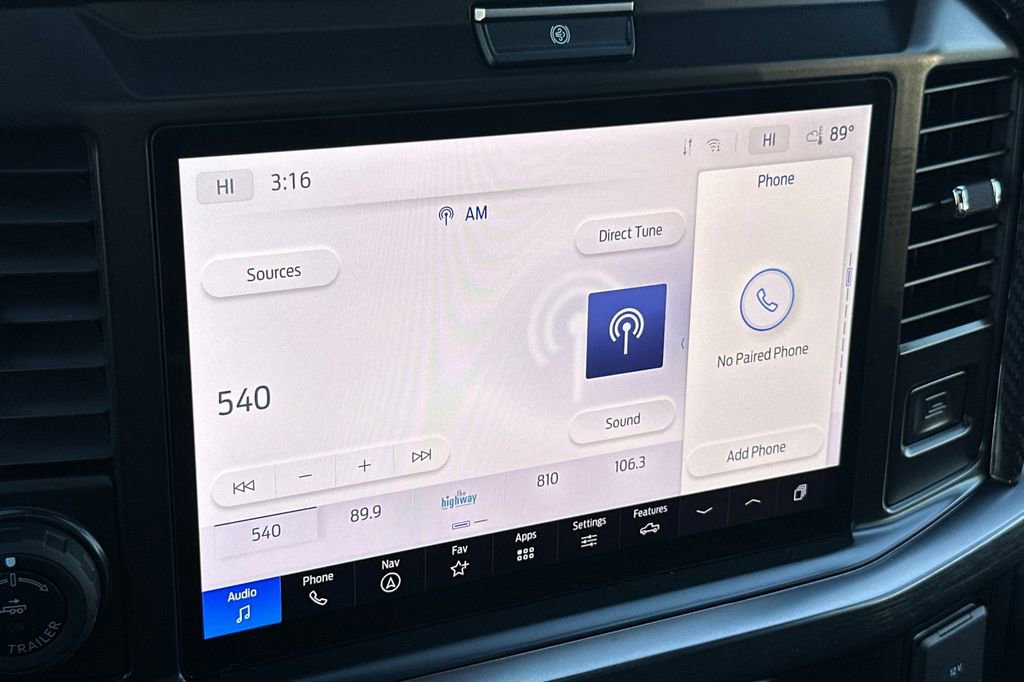 New 2026 Ford F250 Lariat w/ Black Appearance Package image 17