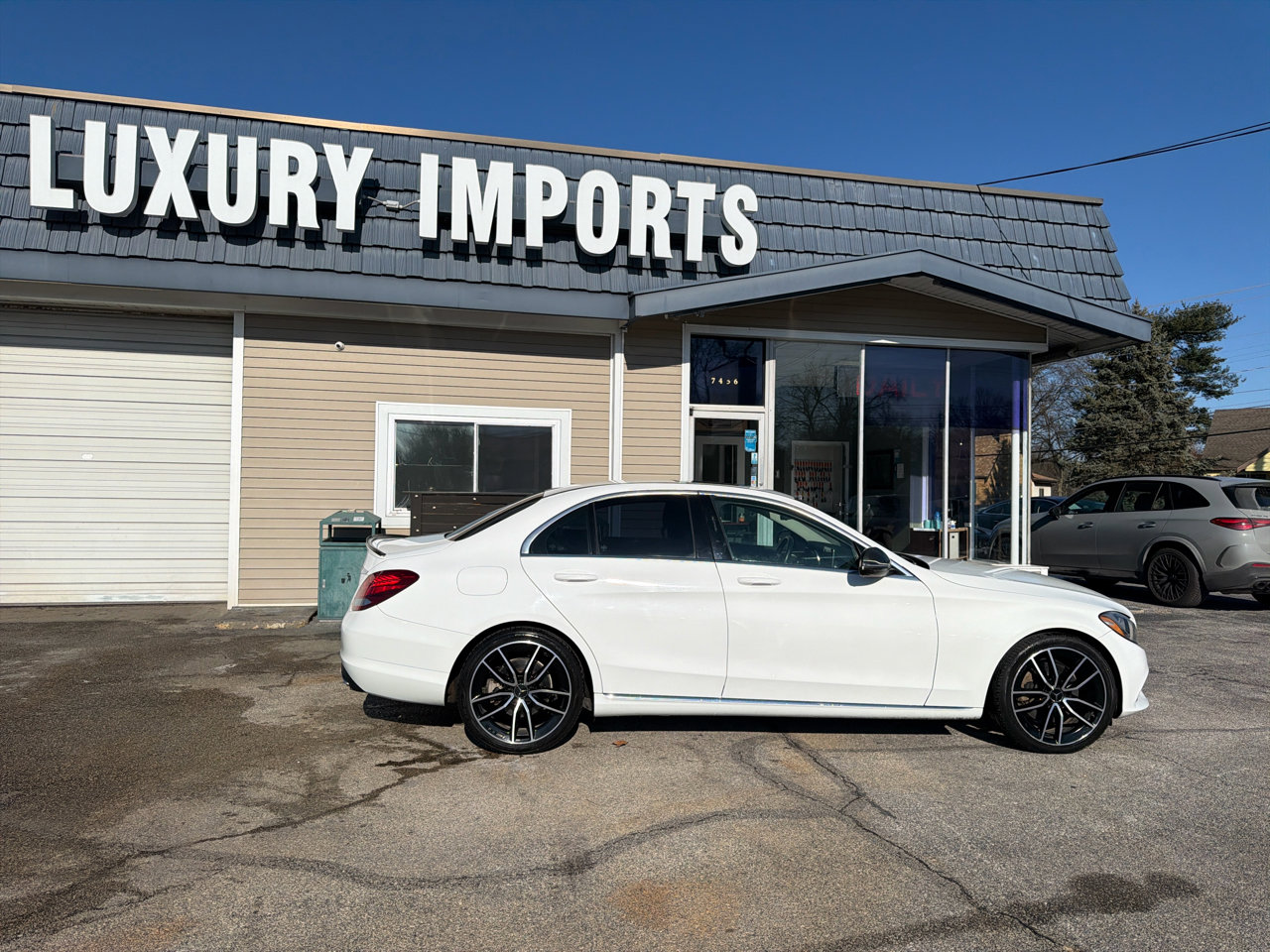 Used 2018 Mercedes-Benz C 300 C 300 Sedan image 4