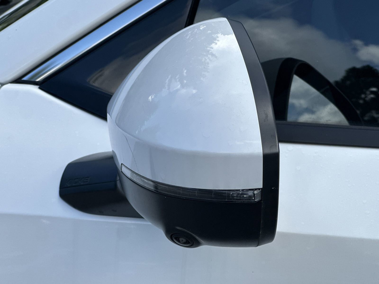 New 2025 Nissan Kicks SR image 29