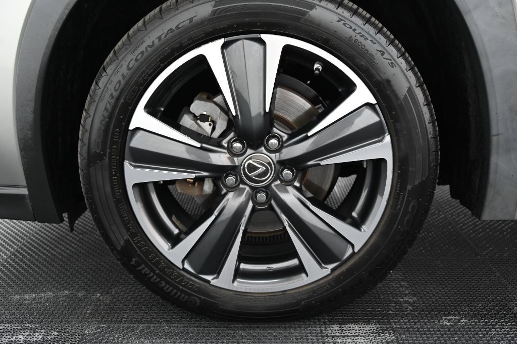 Used 2021 Lexus UX 200 w/ Accessory Package (Z2) FWD image 42