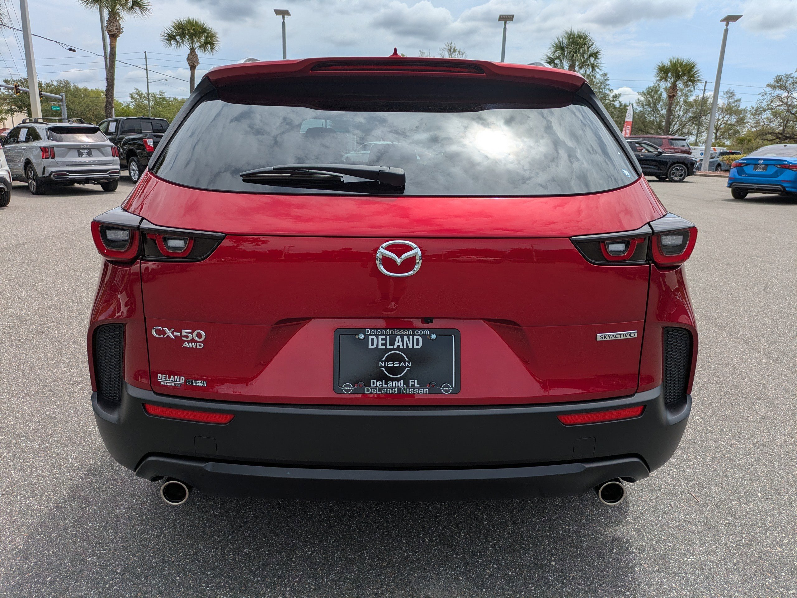 Used 2024 MAZDA CX-50 AWD 2.5 S w/ Premium Package image 5