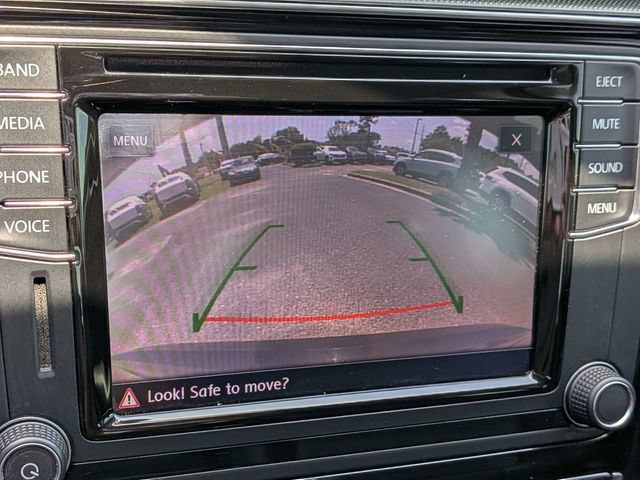 Used 2017 Volkswagen Passat 1.8T R-Line w/ R-Line Lighting Package FWD image 20