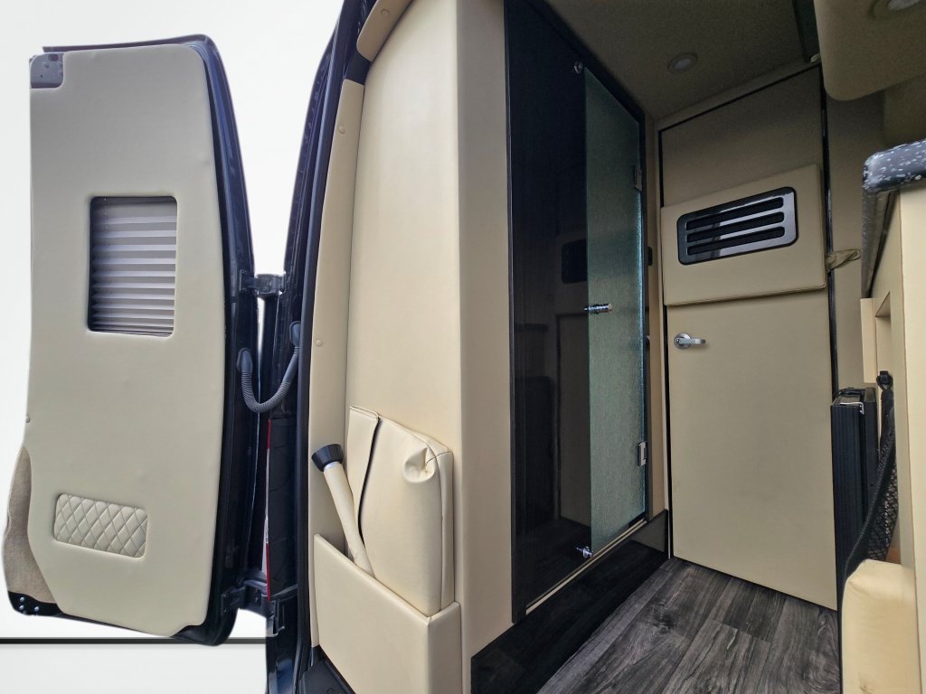 Used 2020 Mercedes-Benz Sprinter 3500 image 20
