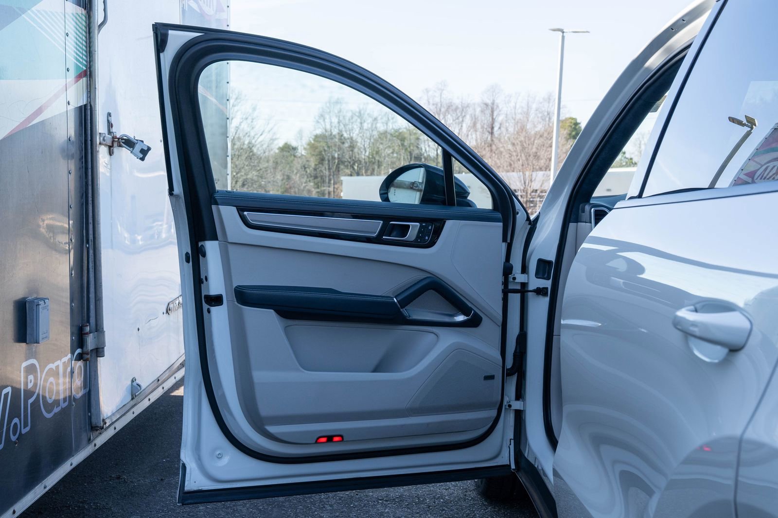 Certified 2023 Porsche Cayenne Turbo image 20