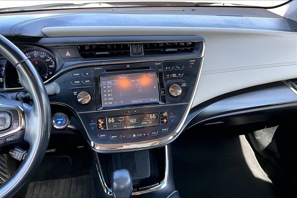 Used 2017 Toyota Avalon Limited w/ Carpet Mat Package FWD image 6