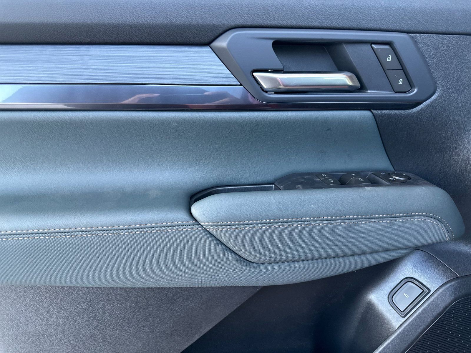 New 2026 GMC Terrain AT4 image 11