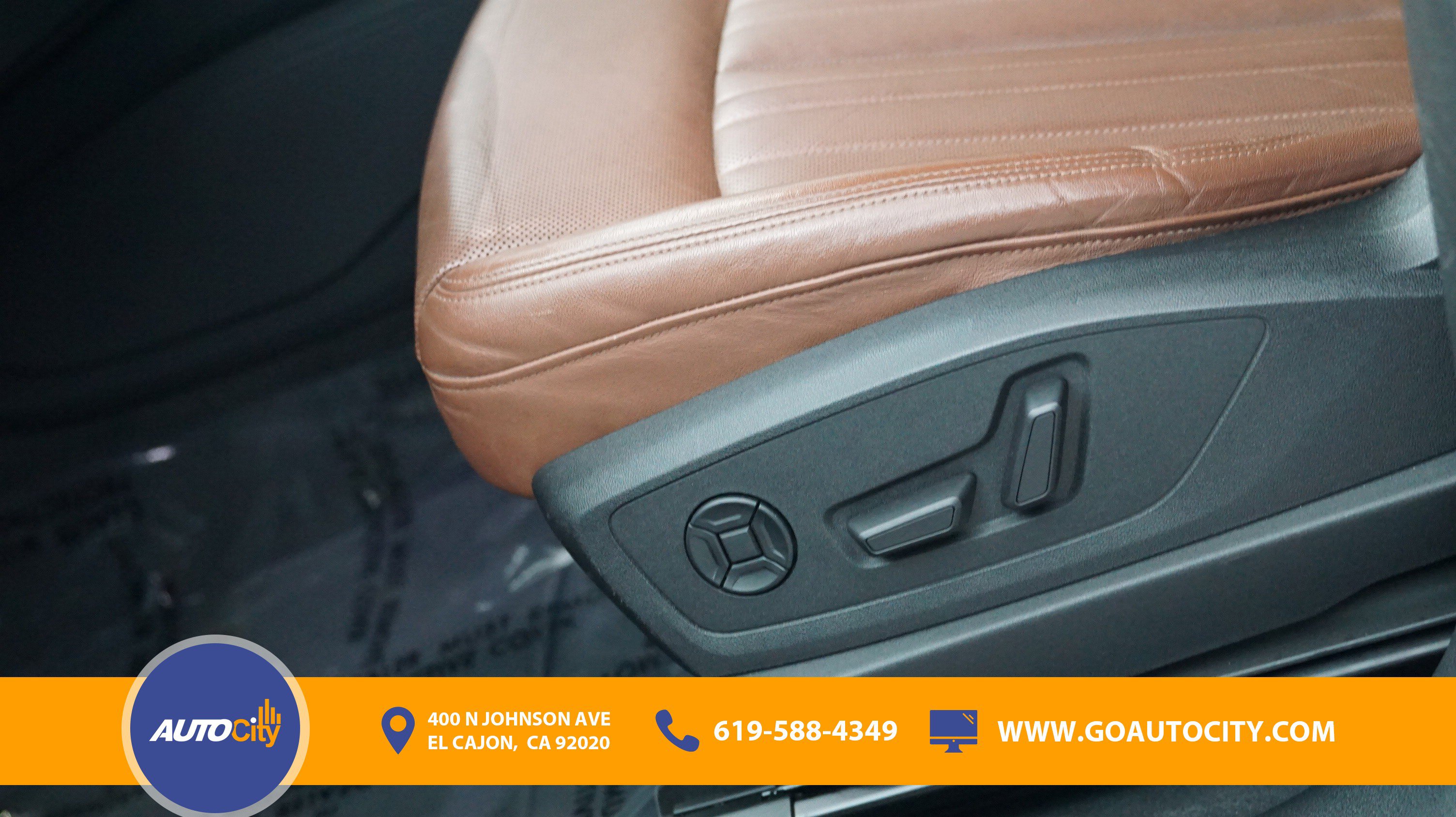 Used 2021 Audi e-tron Premium Plus w/ Premium Plus Package AWD/4WD image 18