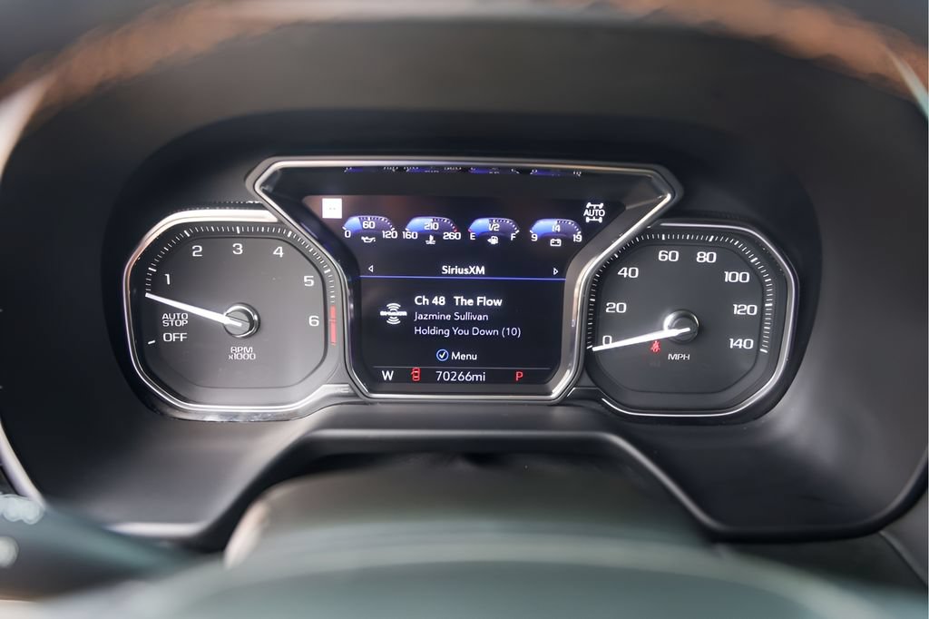 Used 2021 GMC Yukon AT4 w/ Rear Media and Nav Package AWD/4WD image 13