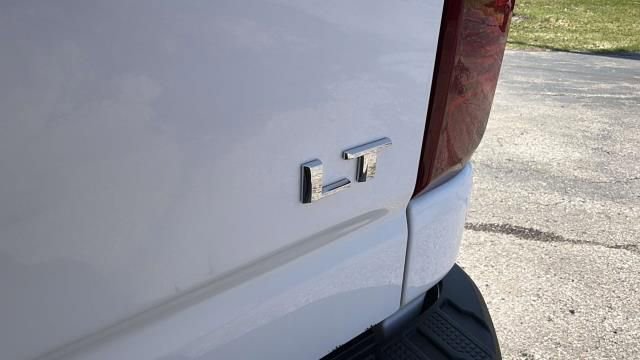 Used 2024 Chevrolet Silverado 2500 LT image 26