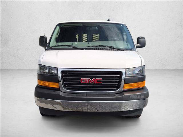 Used 2025 GMC Savana 2500 w/ Driver Convenience Package RWD image 2