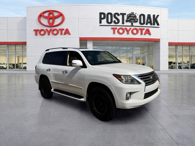 Used 2015 Lexus LX 570 4WD image 3