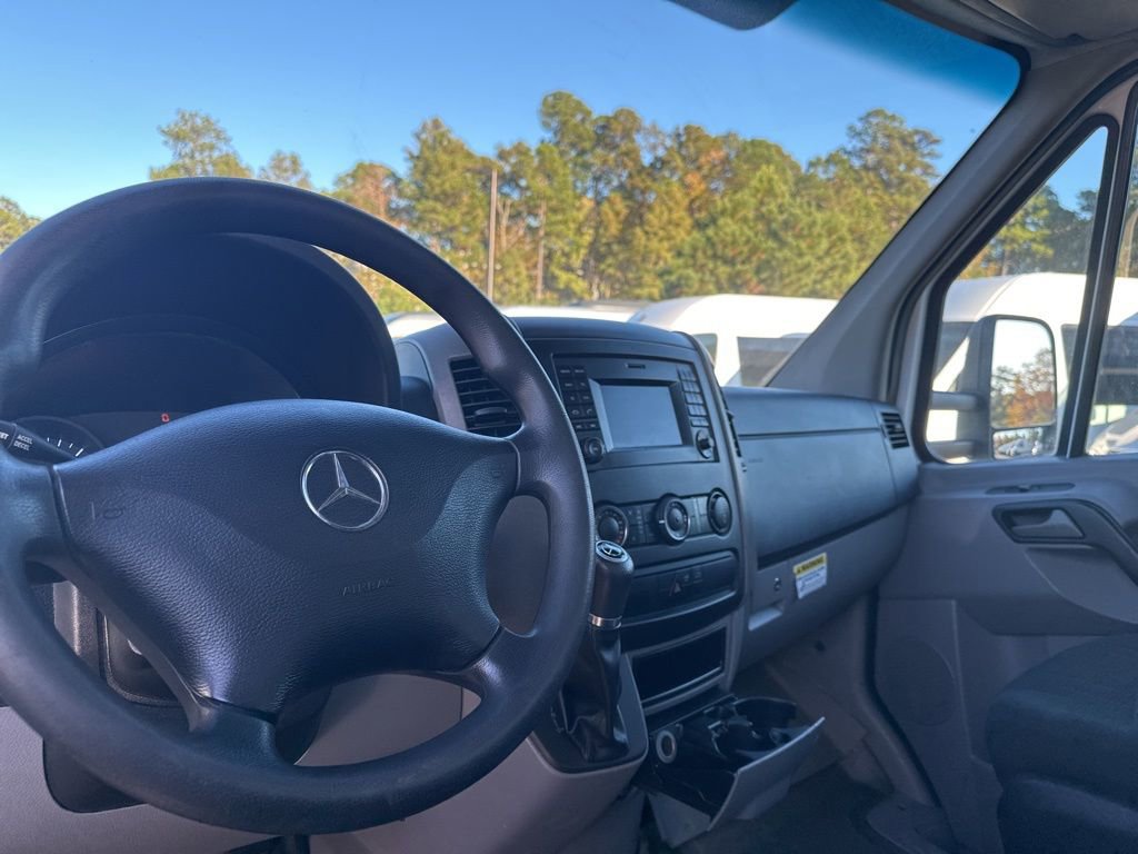 Used 2016 Mercedes-Benz Sprinter 3500 image 5