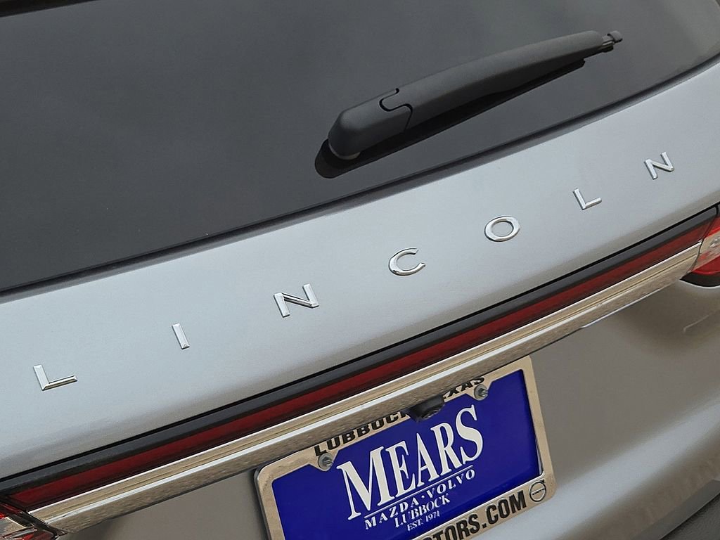 Used 2022 Lincoln Corsair Reserve image 12