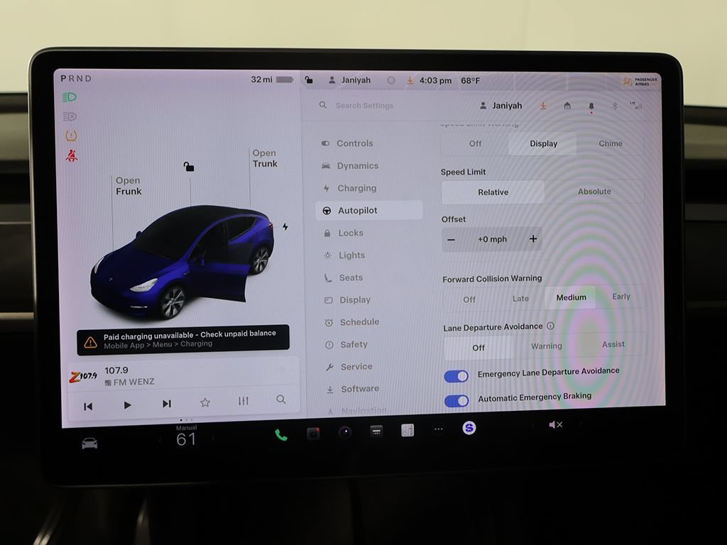 Used 2021 Tesla Model Y Long Range AWD/4WD image 44